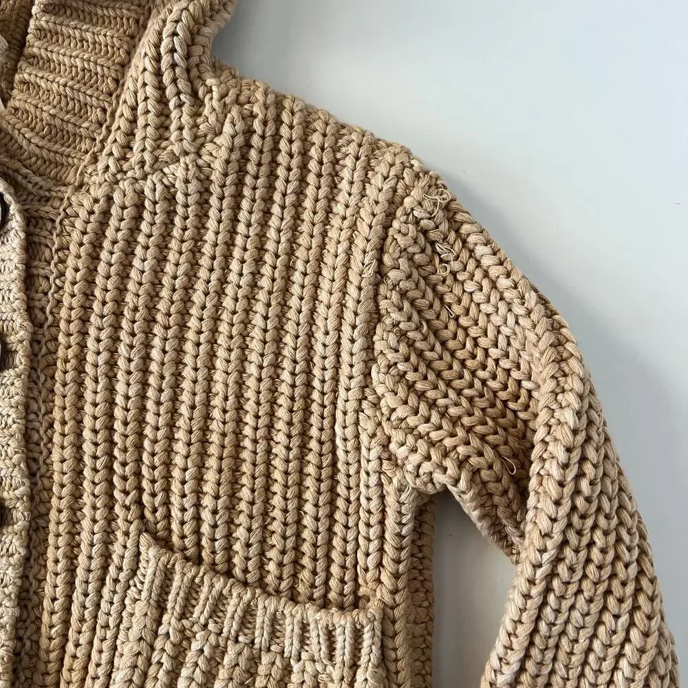 NEW Illoura the Label knit cardigan - Picture 7 of 11